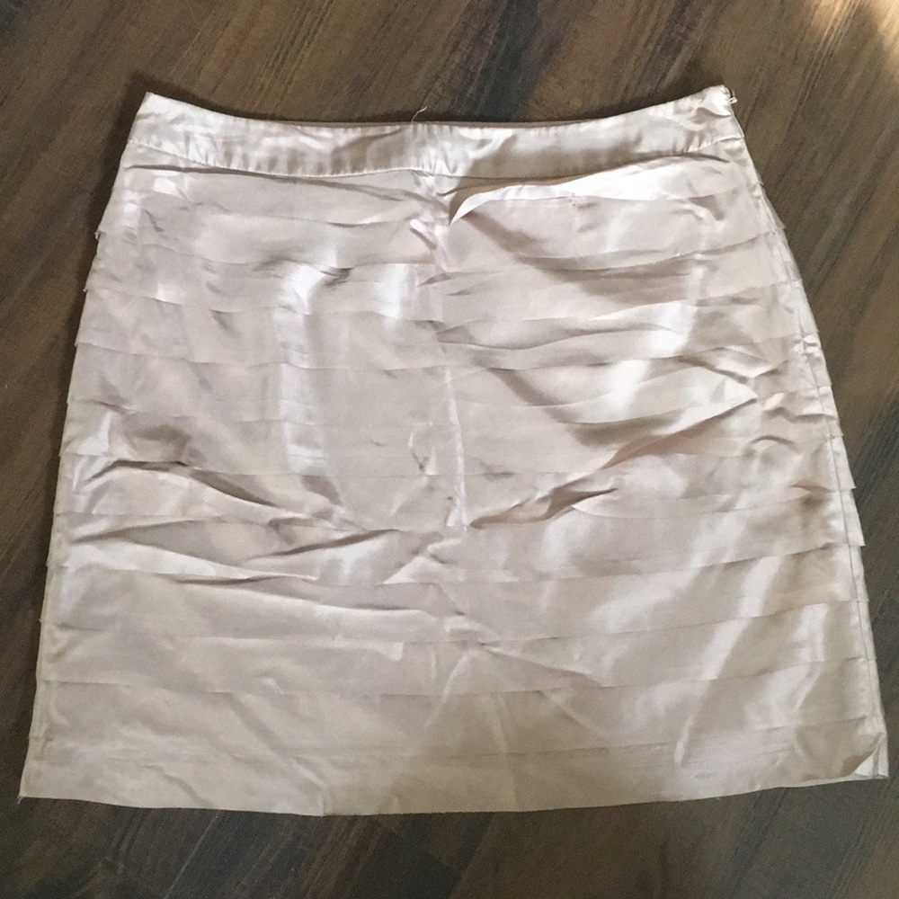 Ann Taylor LOFT layered ruffle skirt